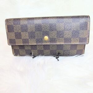 Louis Vuitton Damier Ebene International Long Wallet
